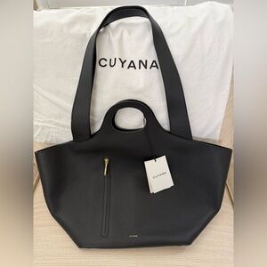 Cuyana Paloma Black Leather Tote